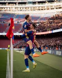 Jiejie是对的，Wei是错的！Theshy表情痛苦，宁王狠批丹尼教练：想给他吐口水